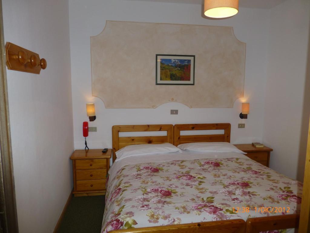Hotel San Giovanni Vigo di Fassa Ngoại thất bức ảnh
