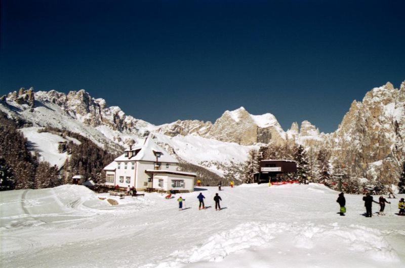 Hotel San Giovanni Vigo di Fassa Ngoại thất bức ảnh