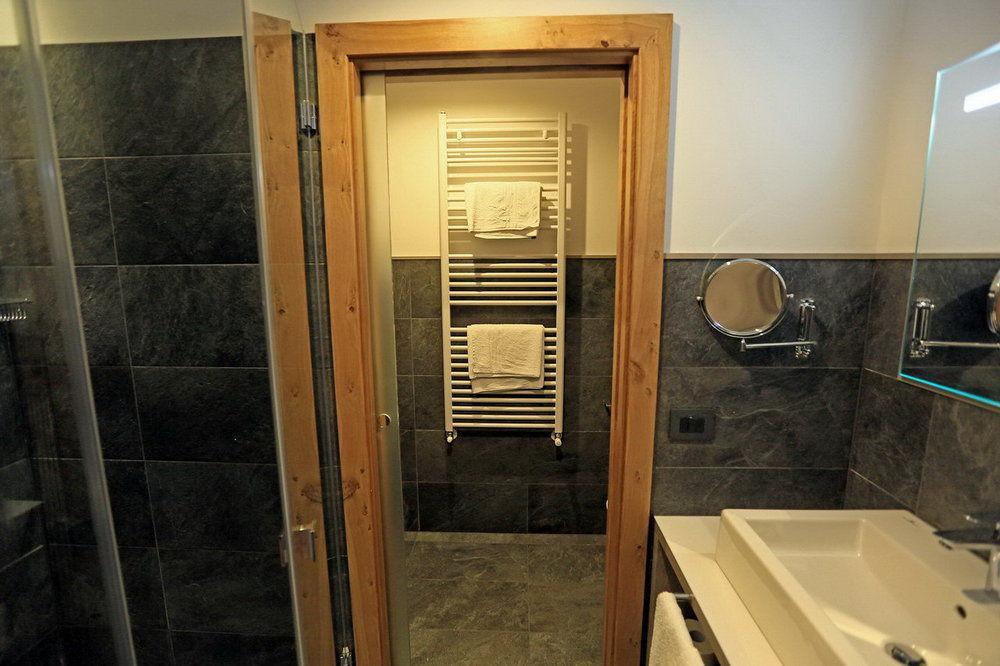 Hotel San Giovanni Vigo di Fassa Ngoại thất bức ảnh