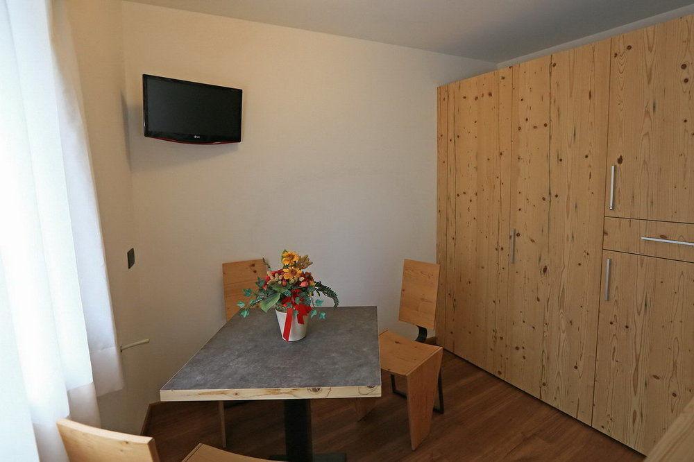 Hotel San Giovanni Vigo di Fassa Ngoại thất bức ảnh