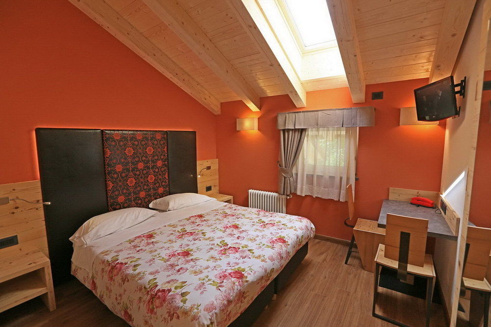 Hotel San Giovanni Vigo di Fassa Ngoại thất bức ảnh