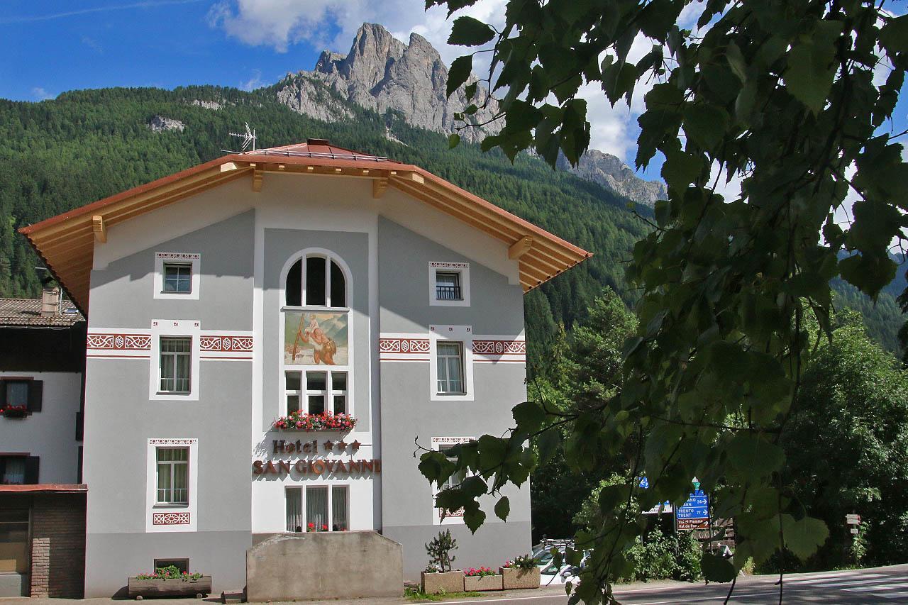Hotel San Giovanni Vigo di Fassa Ngoại thất bức ảnh