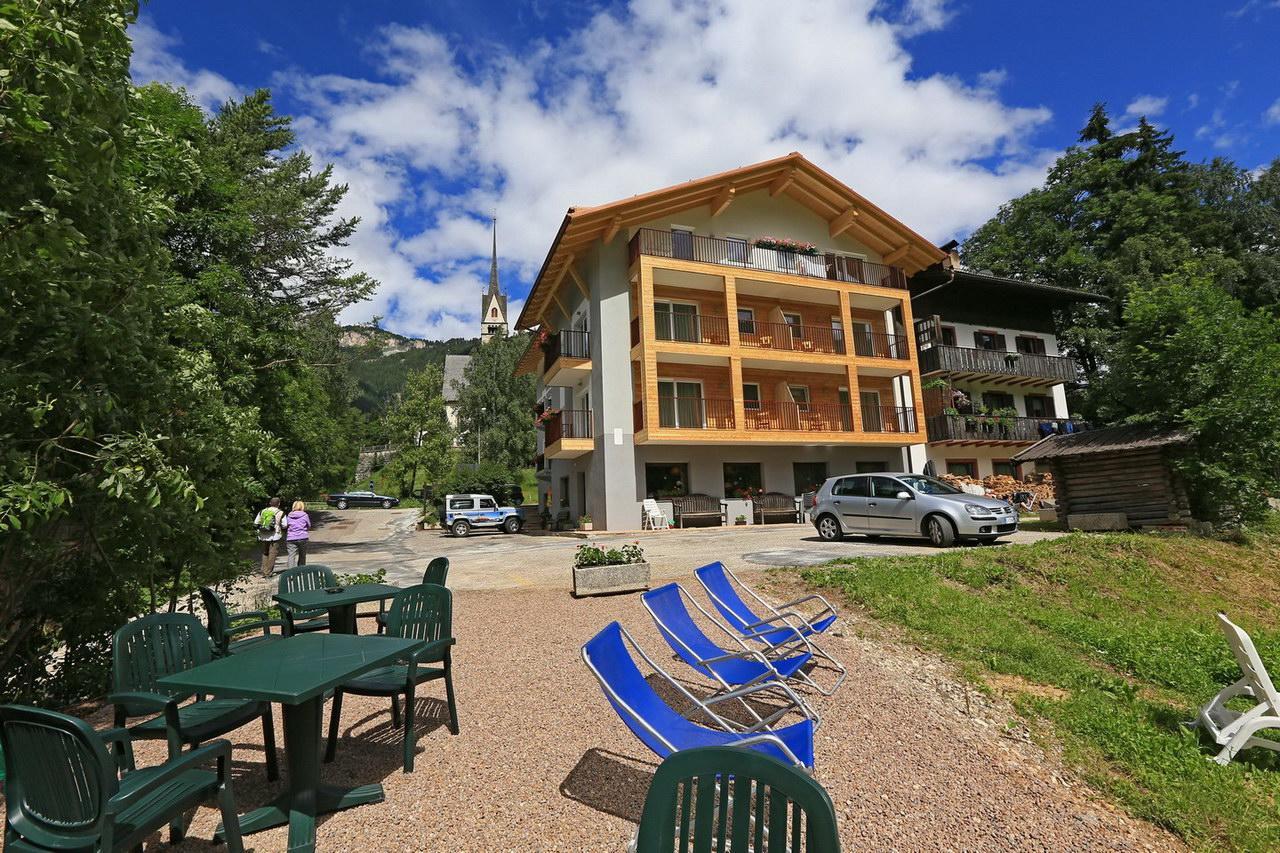 Hotel San Giovanni Vigo di Fassa Ngoại thất bức ảnh